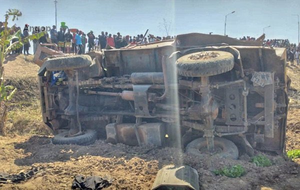 Acidente de viação causa 17 mortos no Bié