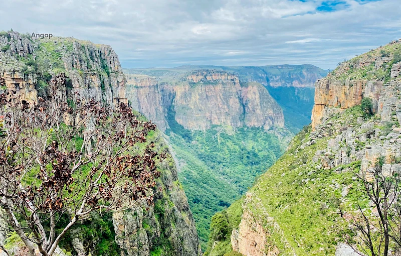 Zona da Tundavala, na Huíla