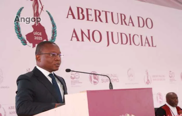 Adão de Almeida preside abertura do Ano Judicial no Uíge