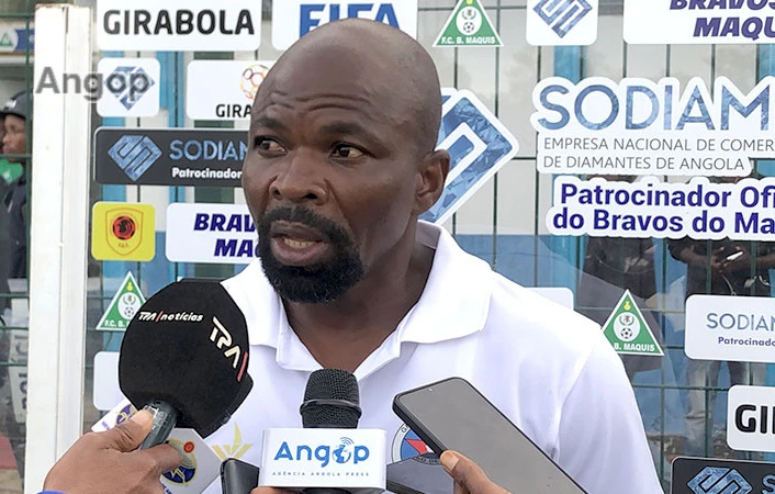 Técnico principal do Inter Club, Rocky Sapiri
