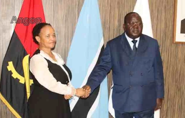 CNE recebe delegação da comissão Eleitoral independente de Botswana