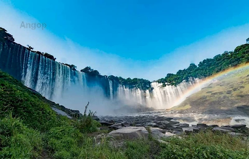 Quedas de Calandula - uma mas maiores riquezas turísticas de Angola